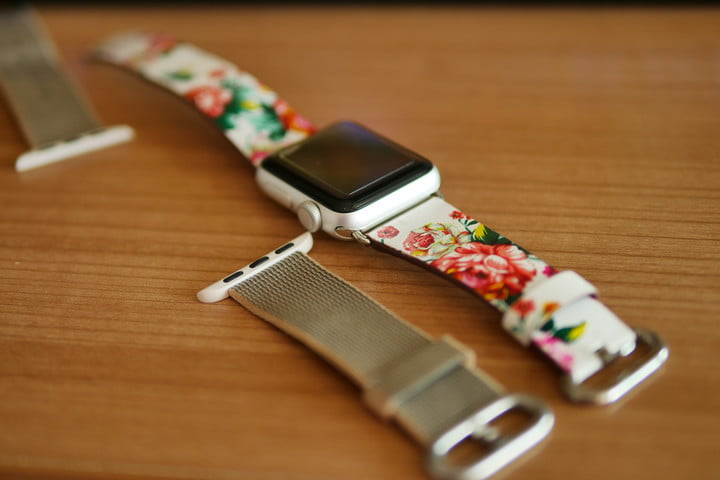 how to change an Apple Watch band