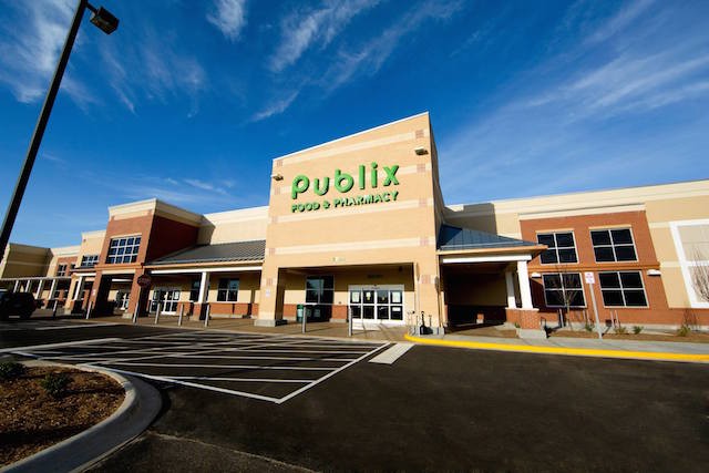 All Central Florida Publix stores will close tonight at 6 p.m.